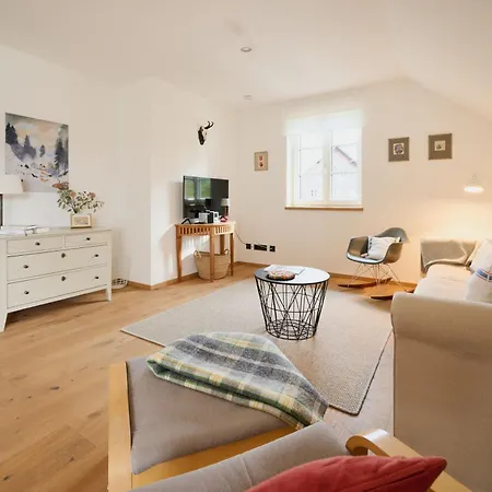 Haus Rose Marie - Your Austrian * Grundlsee